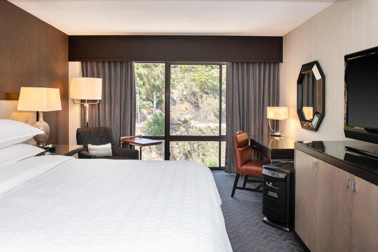 Sheraton Mission Valley San Diego Hotel Экстерьер фото